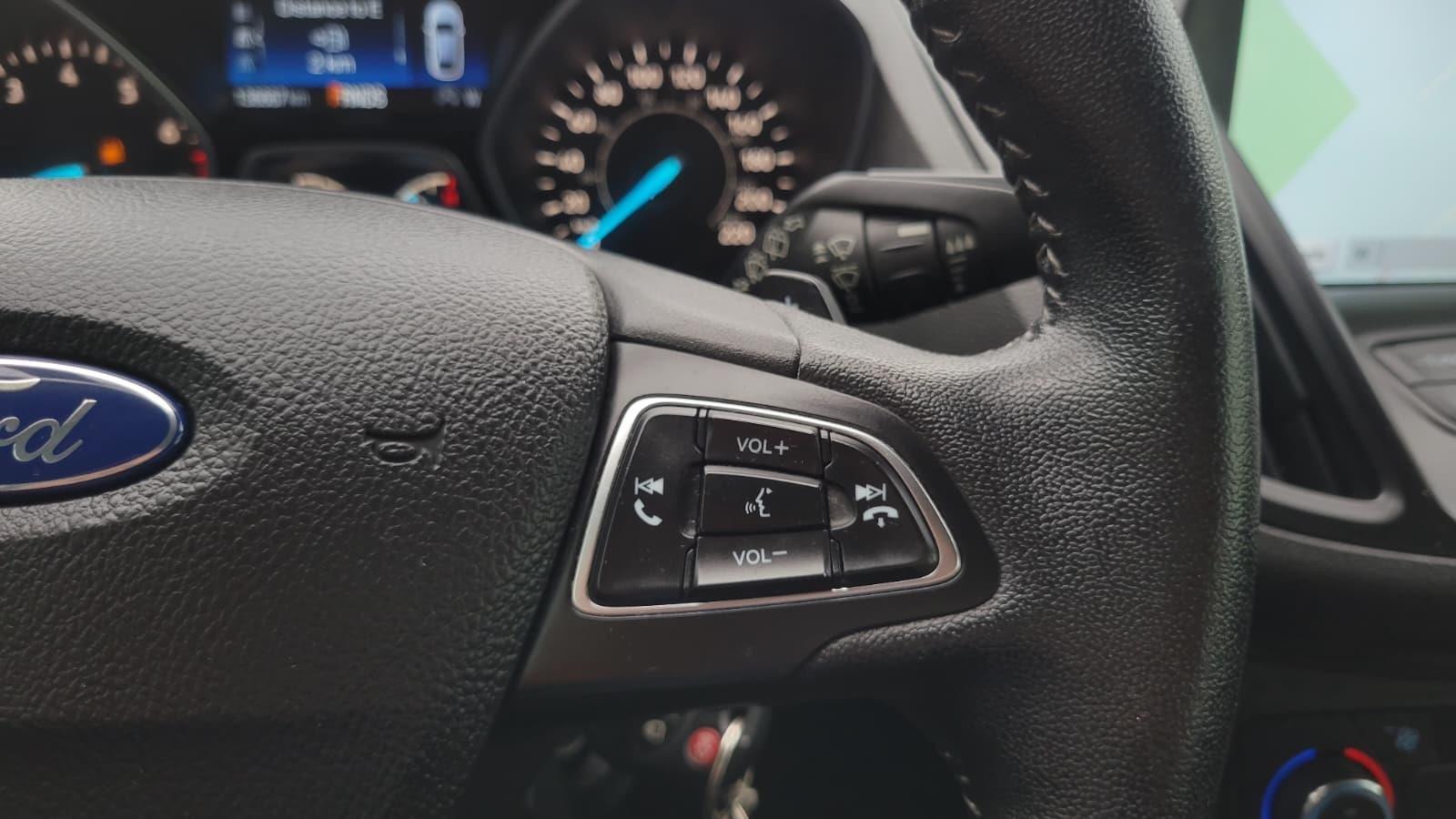 Ford Escape 2017 - Image 12