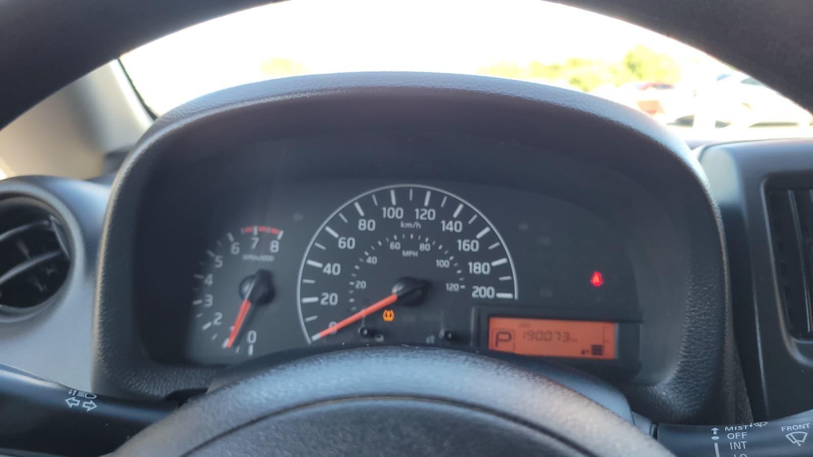 Nissan NV200 2017 - Image 11