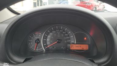 Nissan Micra 2018 - Thumbnail 9