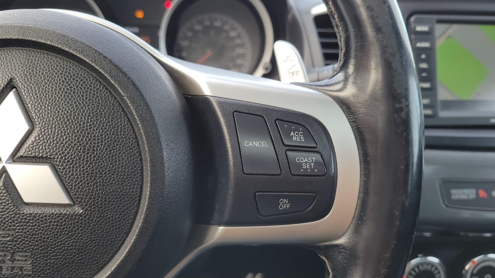 Mitsubishi Lancer 2010 - Image 11