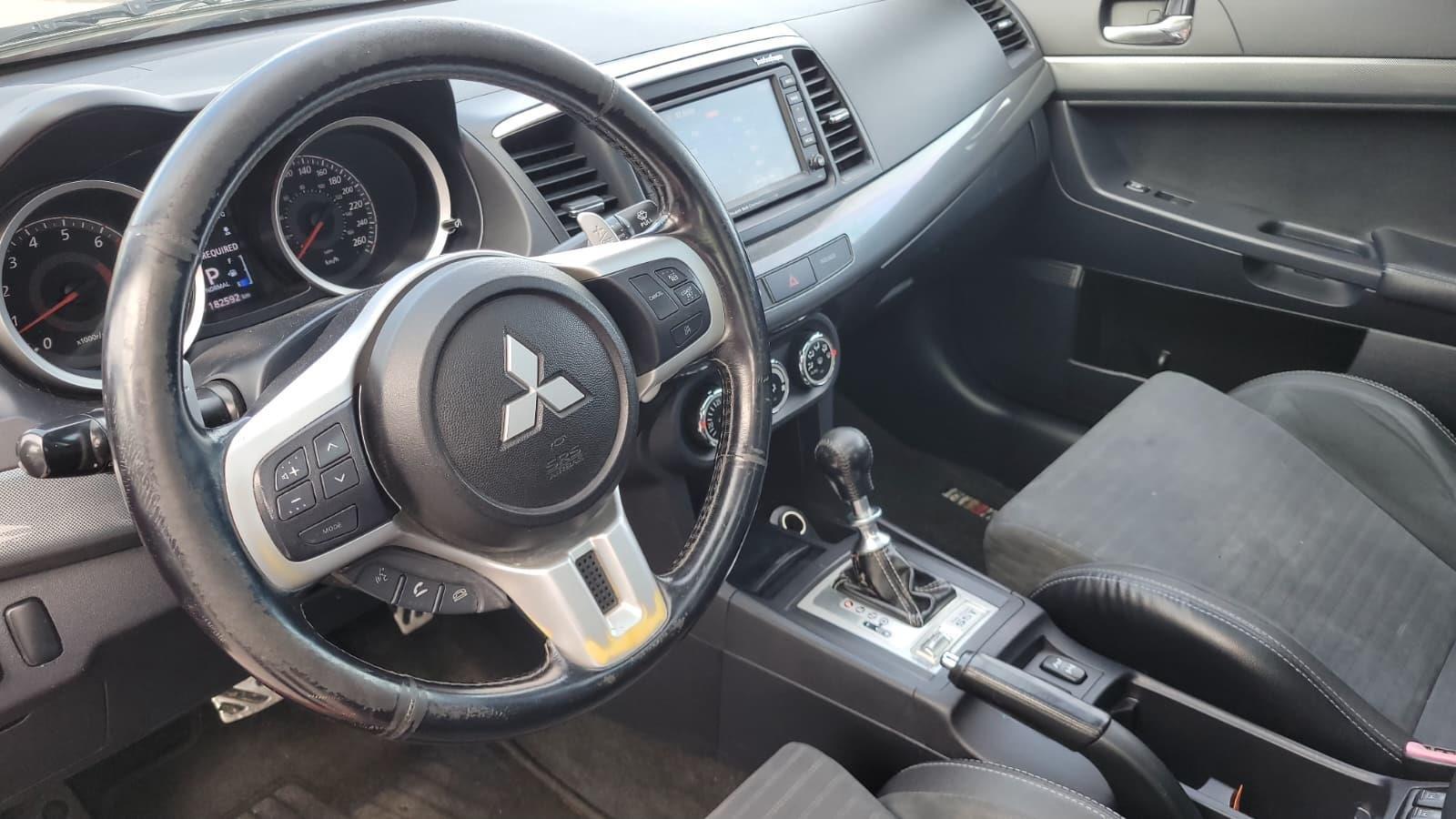 Mitsubishi Lancer 2010 - Image 8