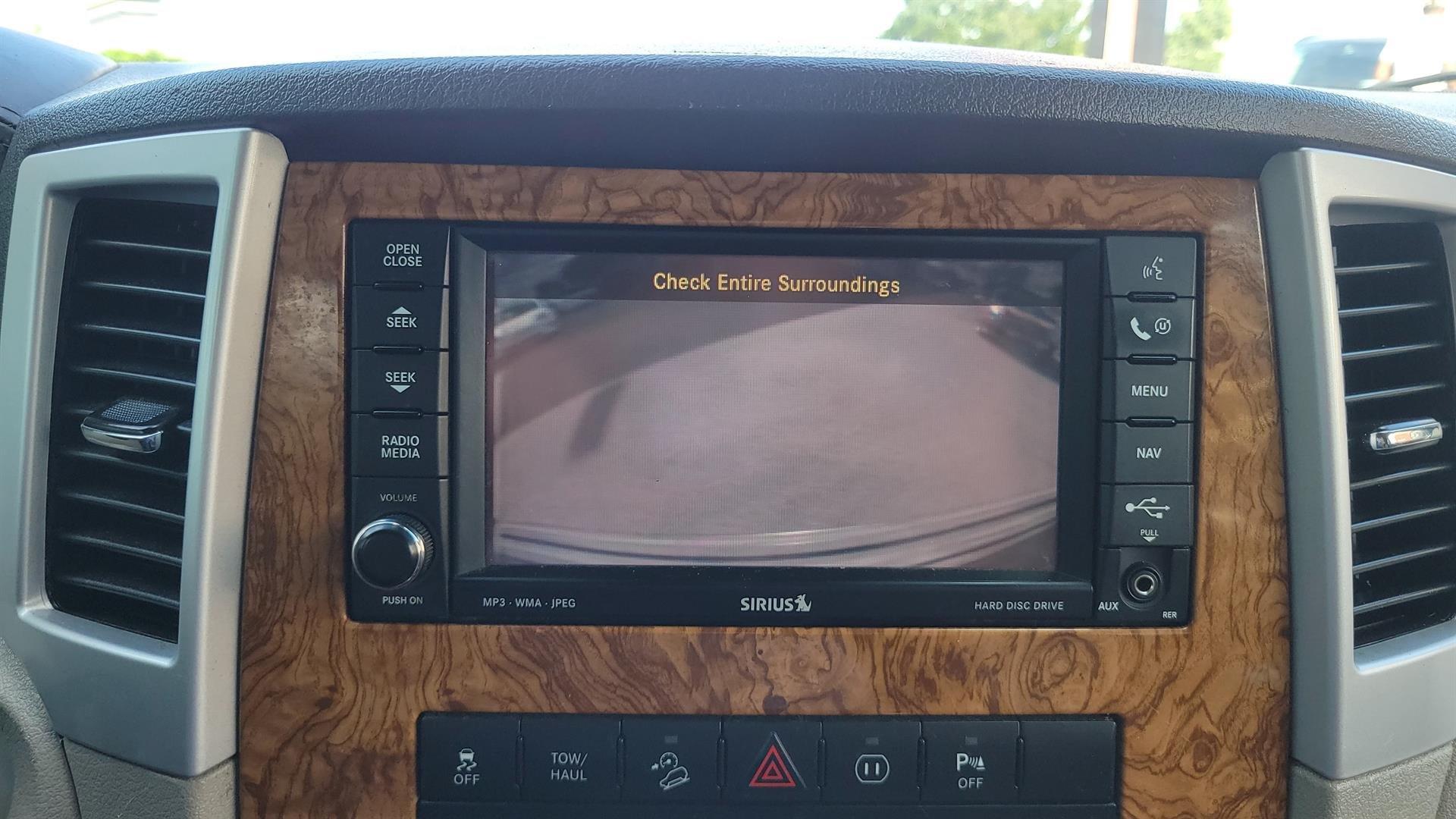 Jeep Grand Cherokee 2010 - Image 16