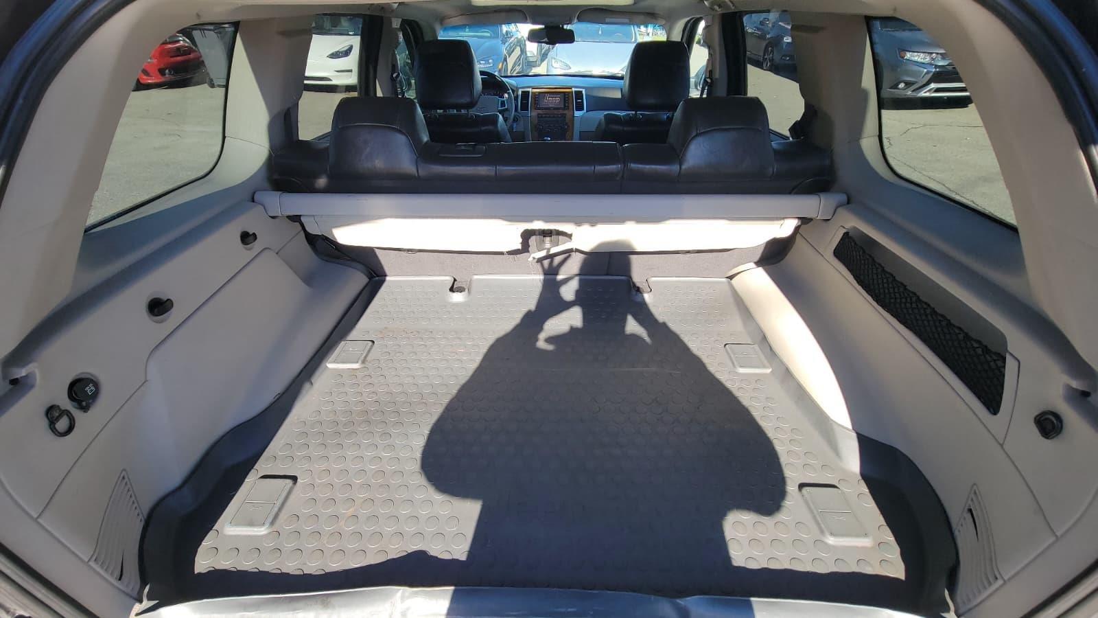 Jeep Grand Cherokee 2010 - Image 9