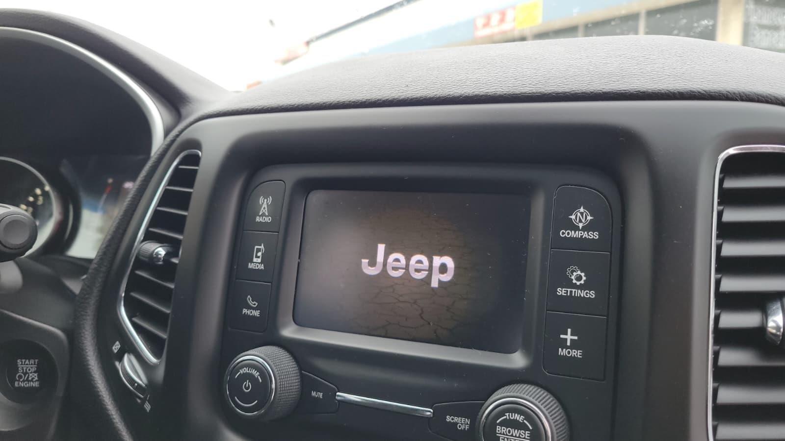 Jeep Compass 2017 - Image 11