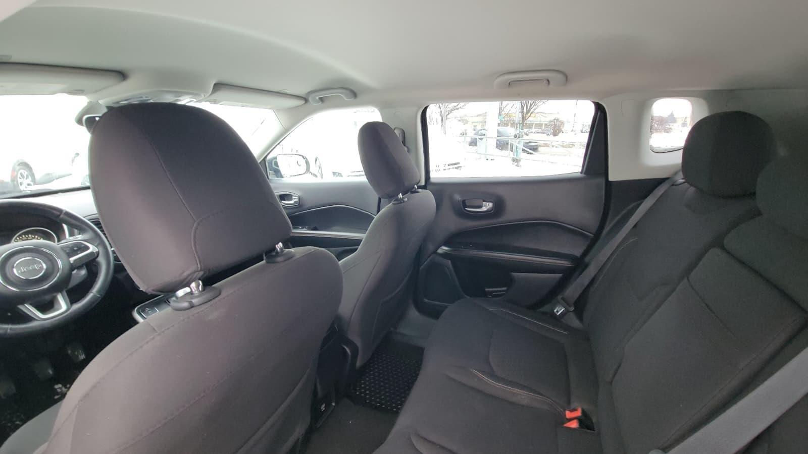 Jeep Compass 2017 - Image 8