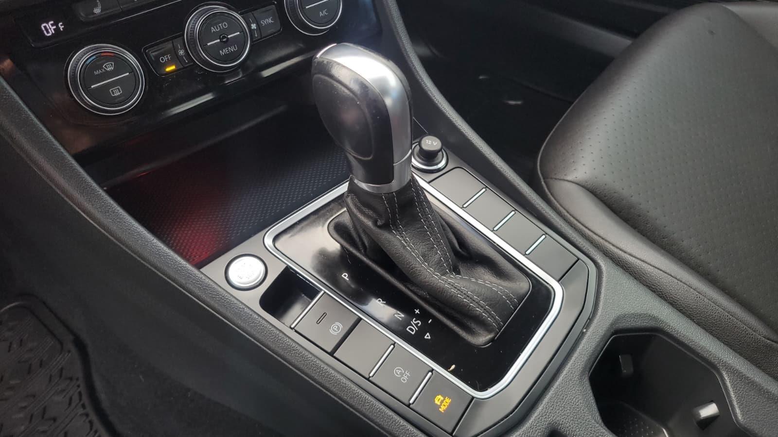 Volkswagen Jetta 2019 - Image 10