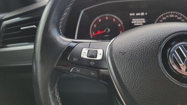 Volkswagen Jetta 2019 - Thumbnail 14