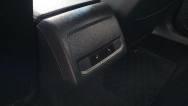 Volkswagen Jetta 2019 - Thumbnail 8