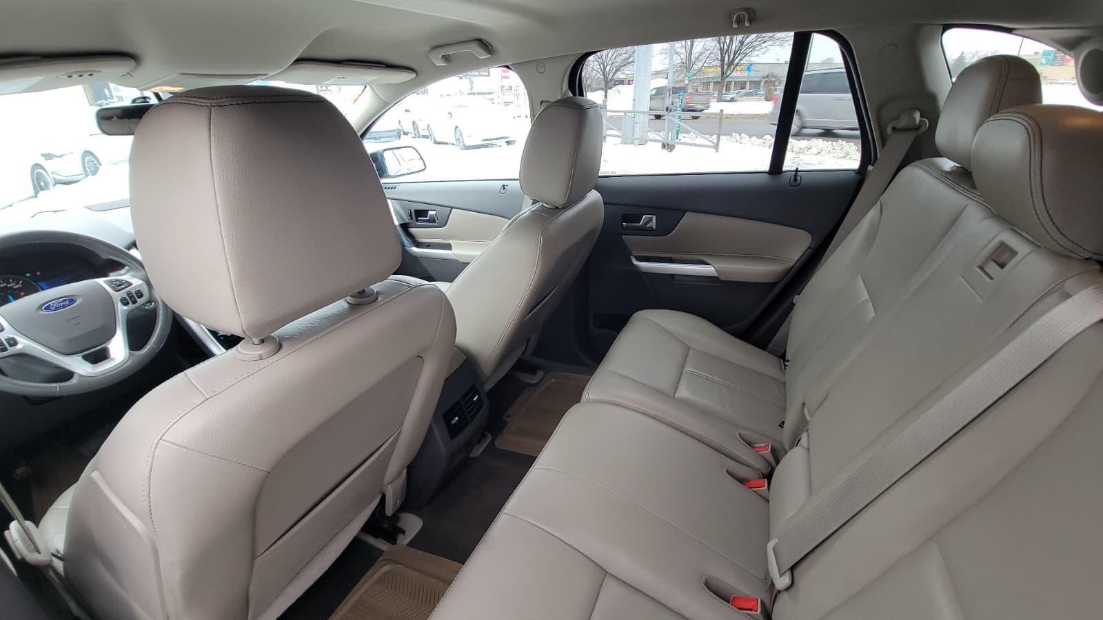 Ford EDGE 2013 - Image 8