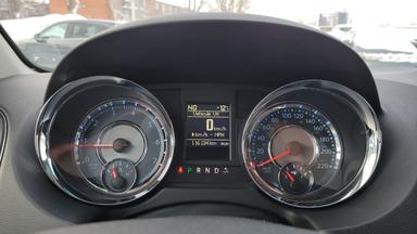 Chrysler Town - Country 2016 - Thumbnail 12