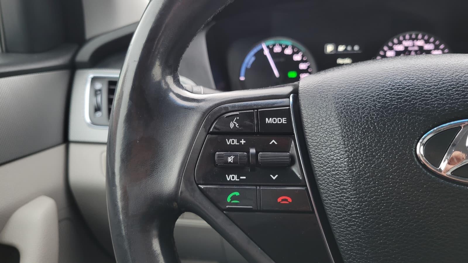 Hyundai Sonata Hybrid 2016 - Image 13