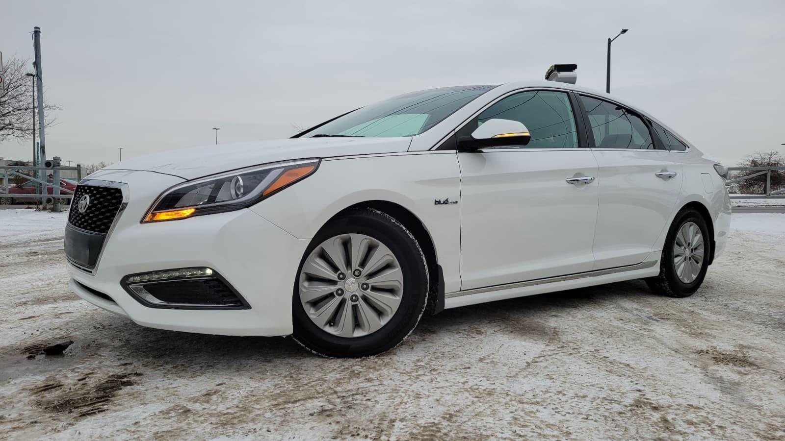 Hyundai Sonata Hybrid 2016 - Image 1