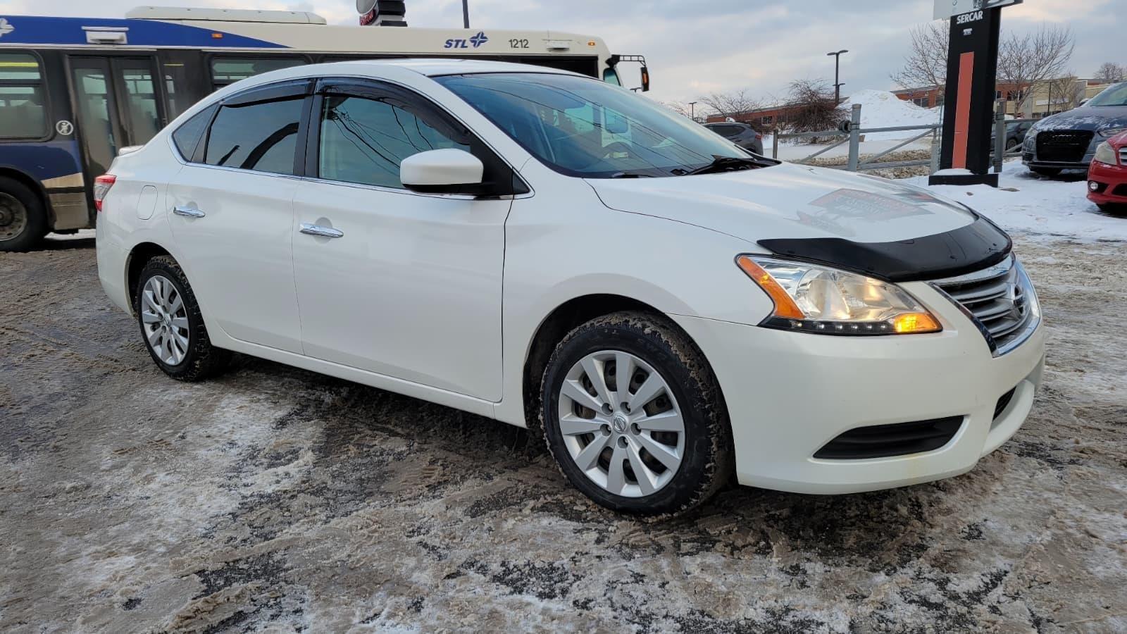 Nissan Sentra 2015 - Image 3