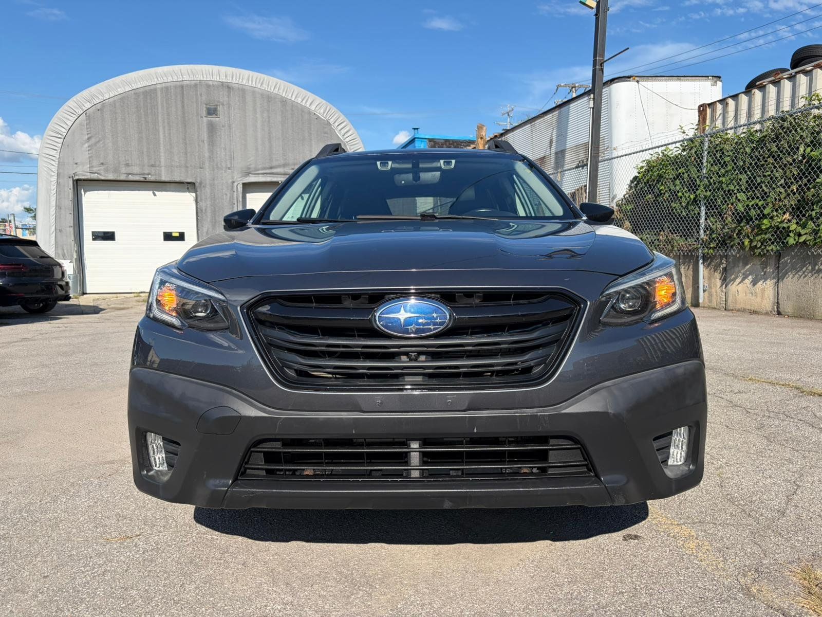 Subaru Outback 2020 - Image 2