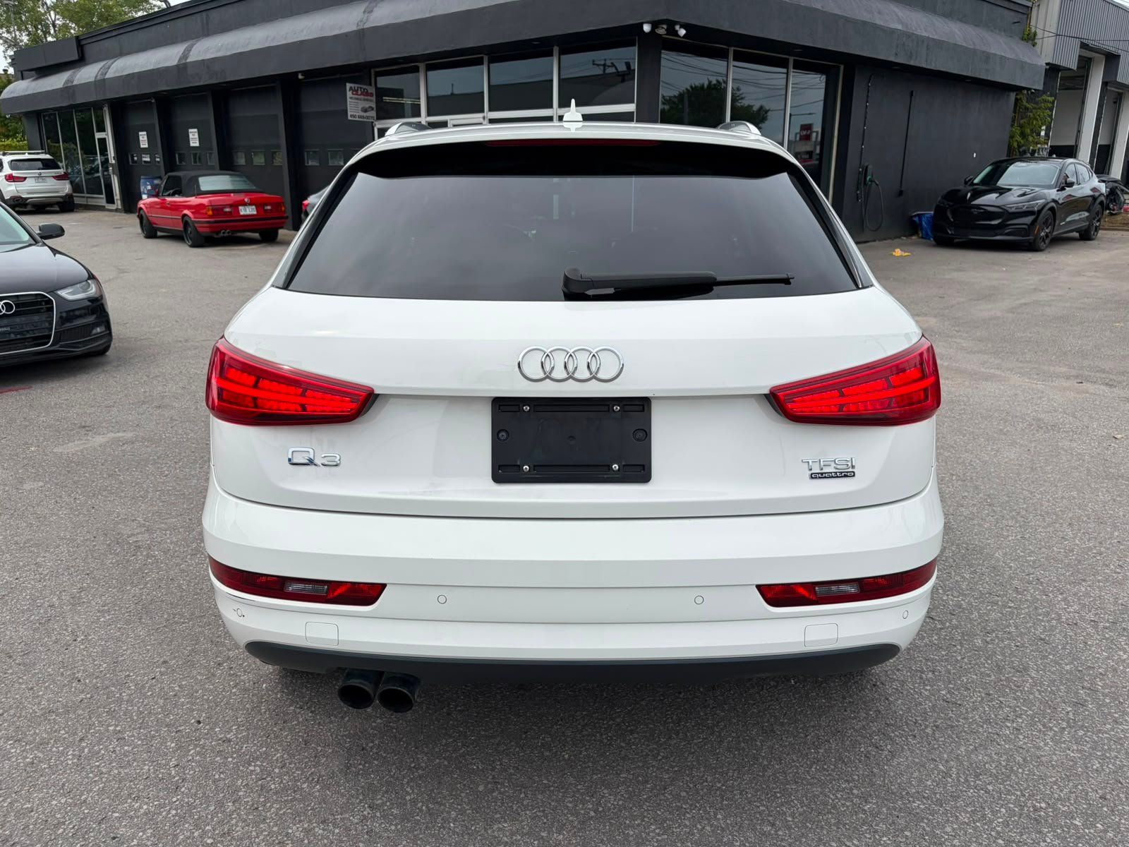 Audi Q3 2016 - Image 5