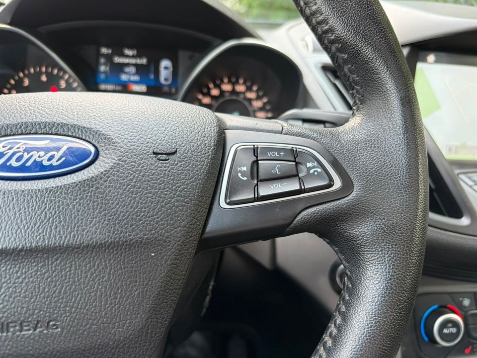 Ford Escape 2019 - Image 13