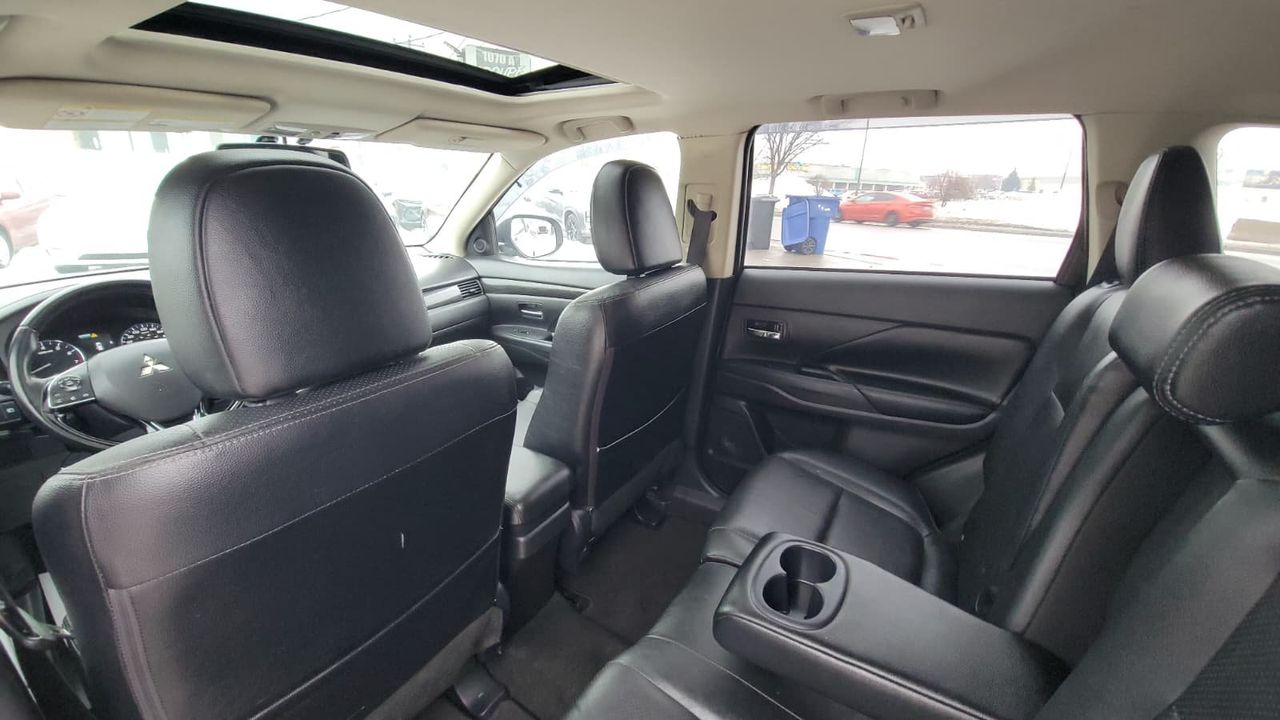 Mitsubishi Outlander 2017 - Image 8