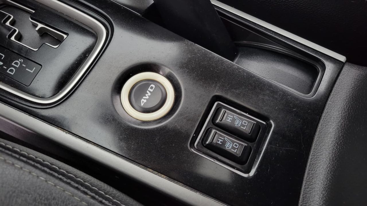 Mitsubishi Outlander 2017 - Image 11