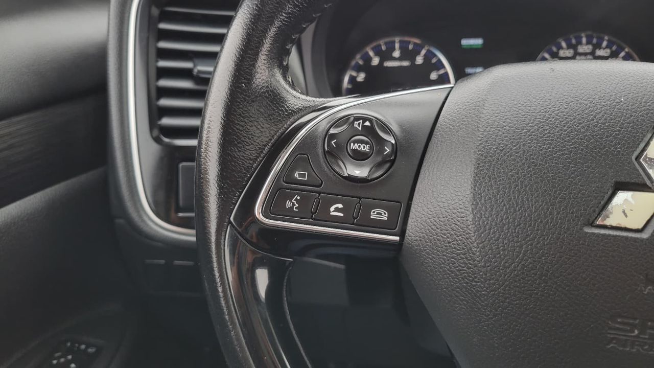 Mitsubishi Outlander 2017 - Image 12