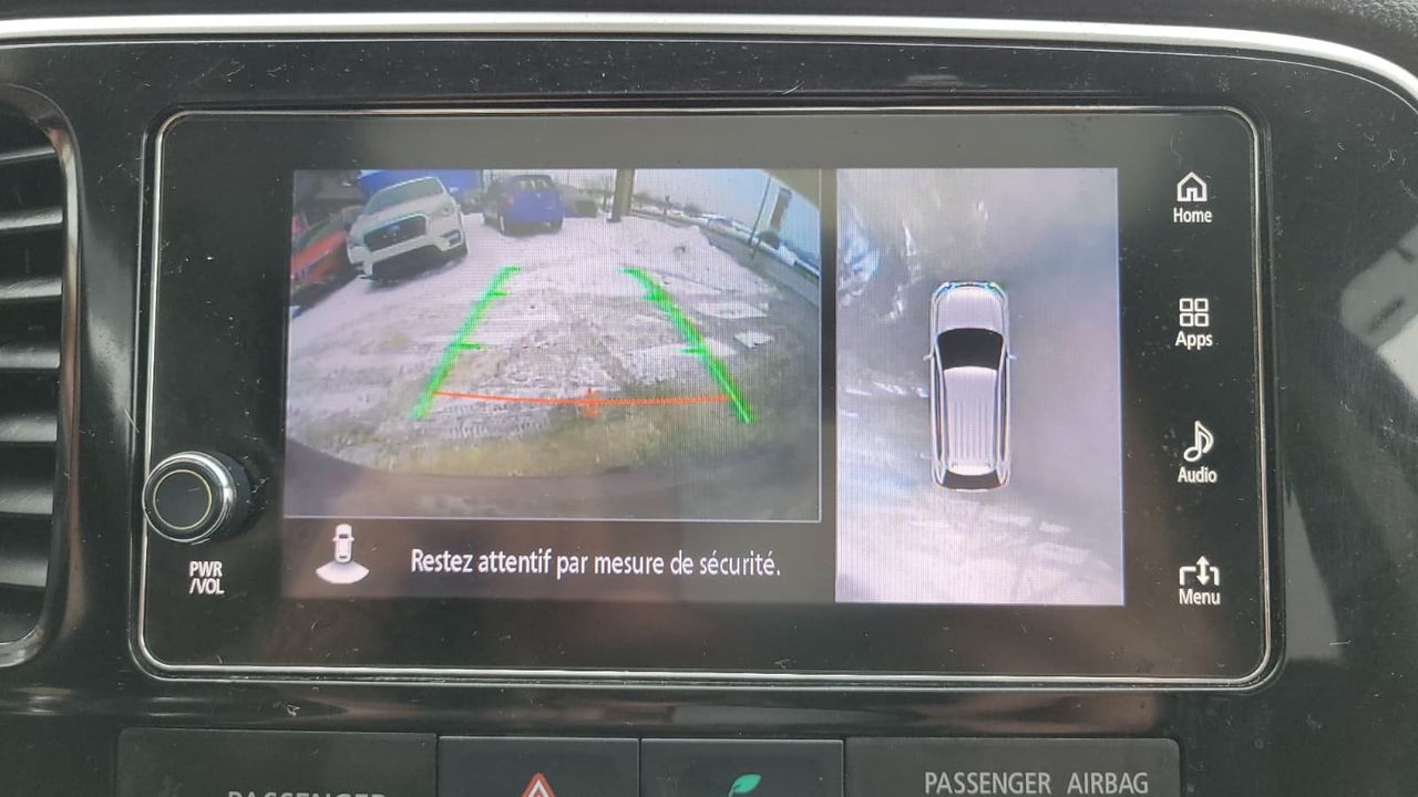 Mitsubishi Outlander 2017 - Image 15