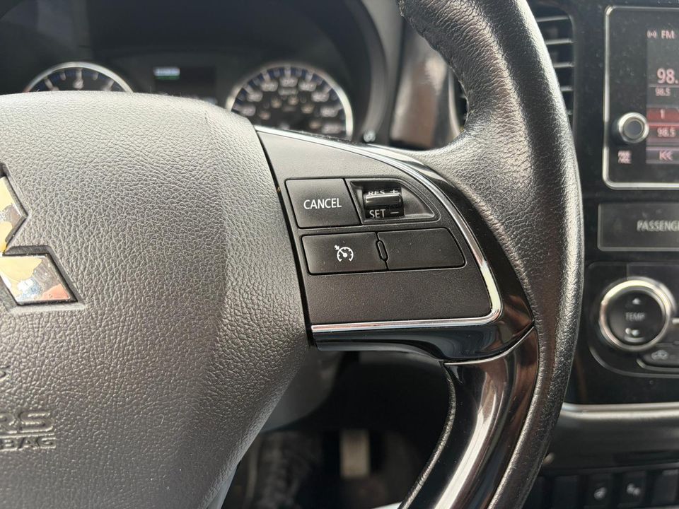 Mitsubishi Outlander 2017 - Image 12