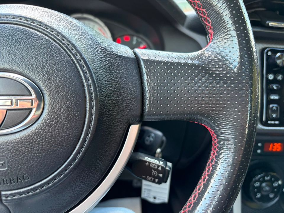 Scion FR-S 2016 - Image 11