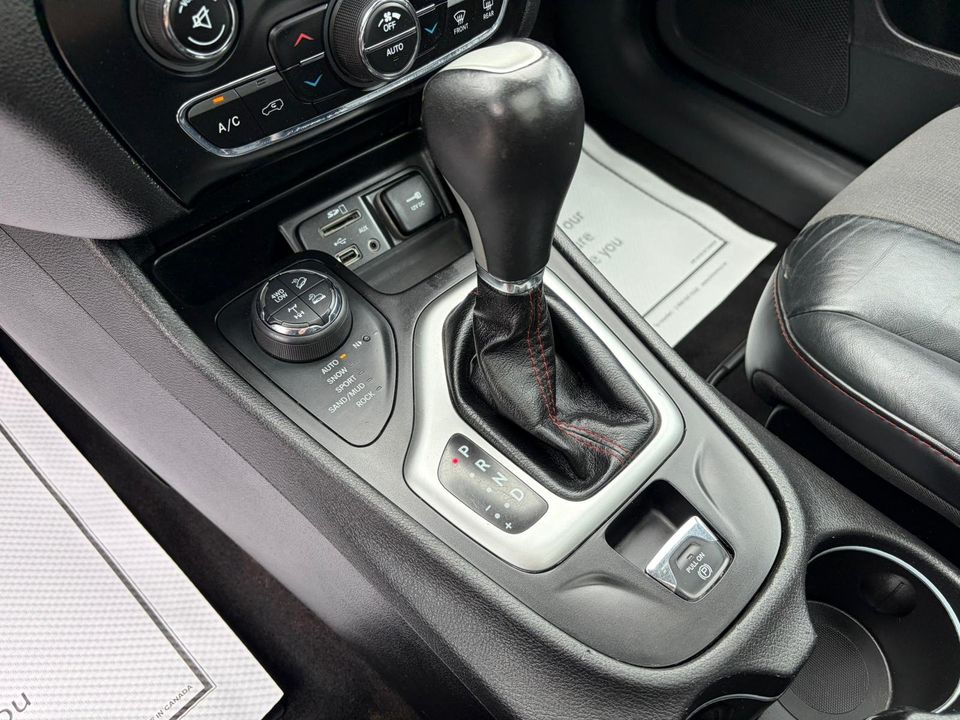 Jeep Cherokee 2017 - Image 10