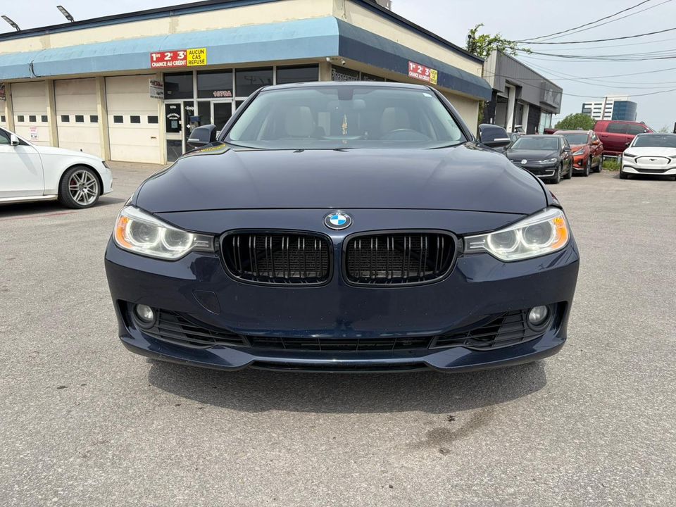 BMW 328i 2014 - Image 2