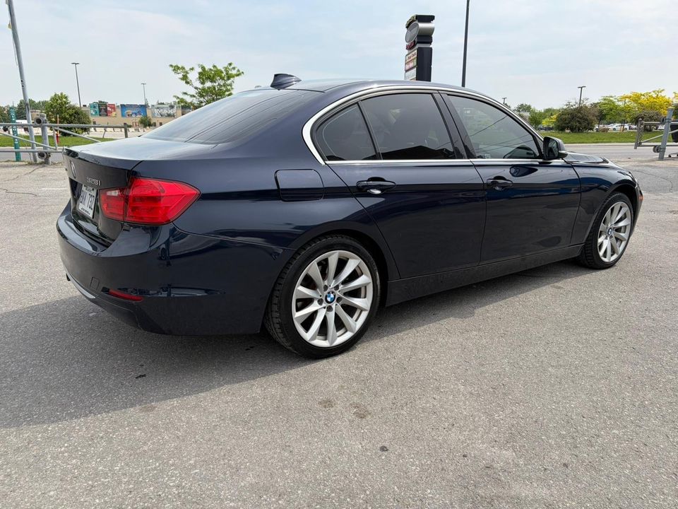 BMW 328i 2014 - Image 4