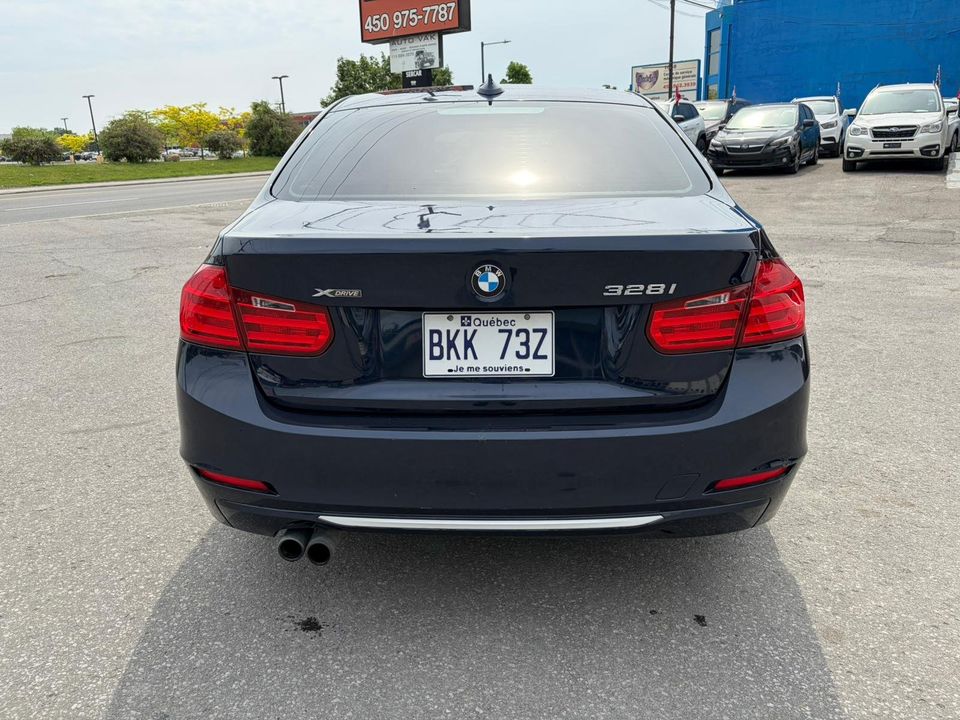 BMW 328i 2014 - Image 5