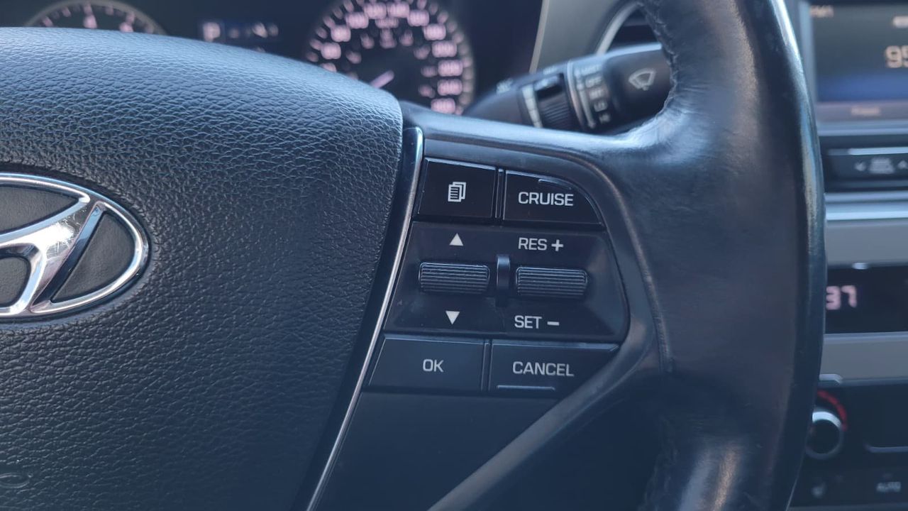 Hyundai Sonata 2017 - Image 12