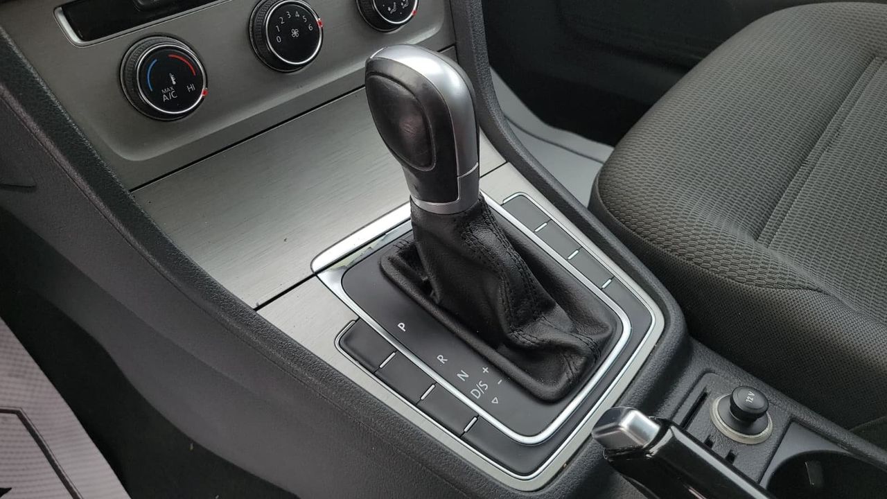 Volkswagen Golf SportWagen 2016 - Image 8