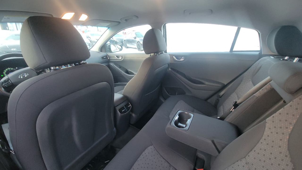 Hyundai Ioniq EV 2019 - Image 7