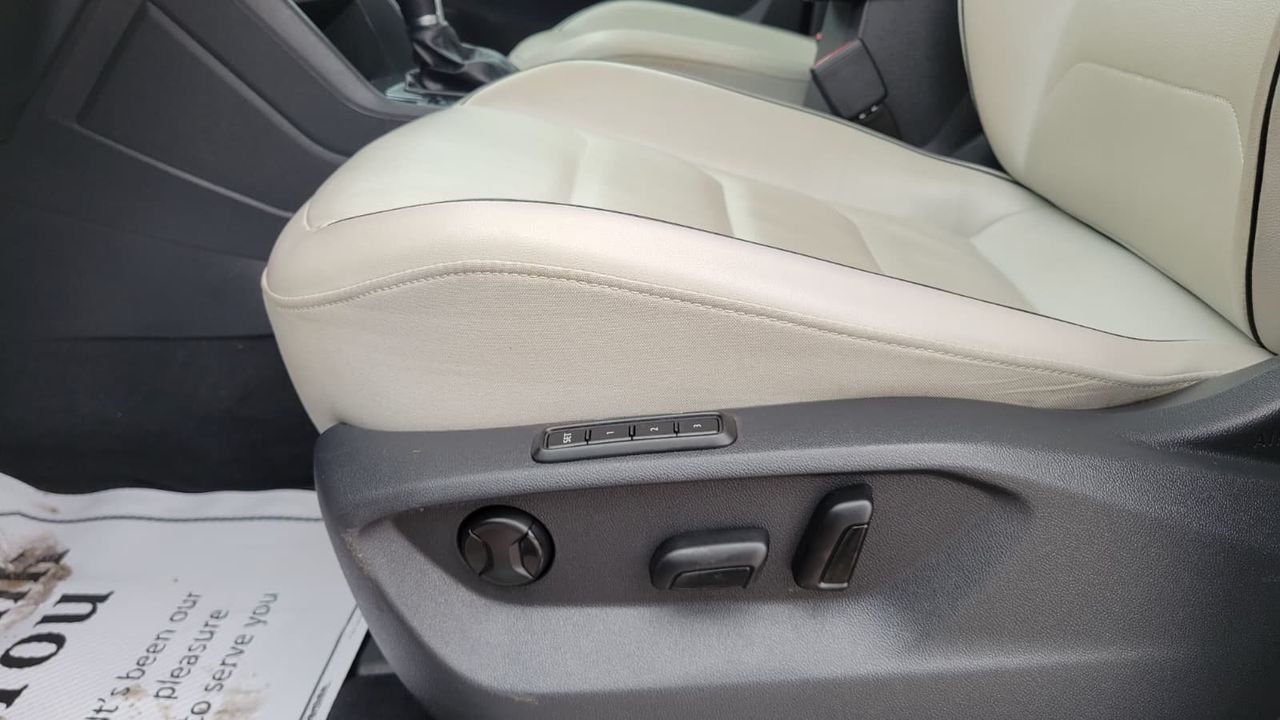 Volkswagen Tiguan 2018 - Image 8