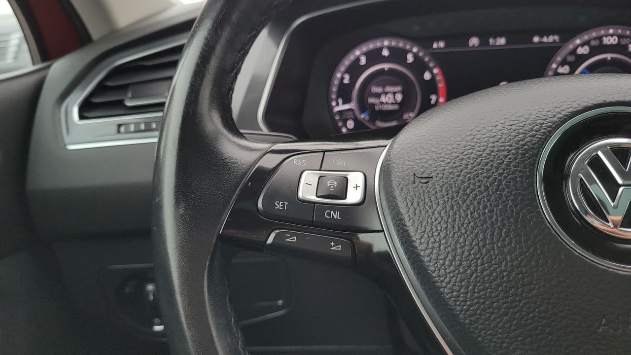 Volkswagen Tiguan 2018 - Image 14
