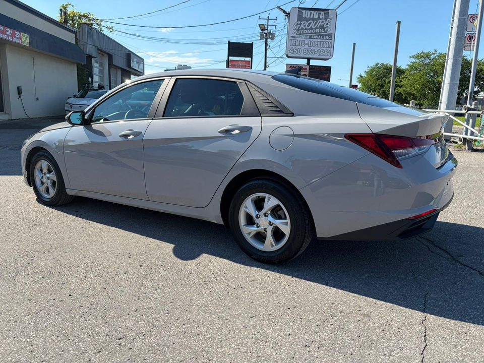 Hyundai Elantra 2022 - Image 6