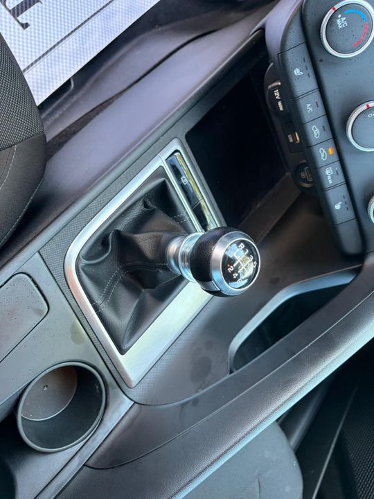 Hyundai Elantra 2022 - Image 9