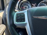 Chrysler Town - Country 2016 - Thumbnail 10