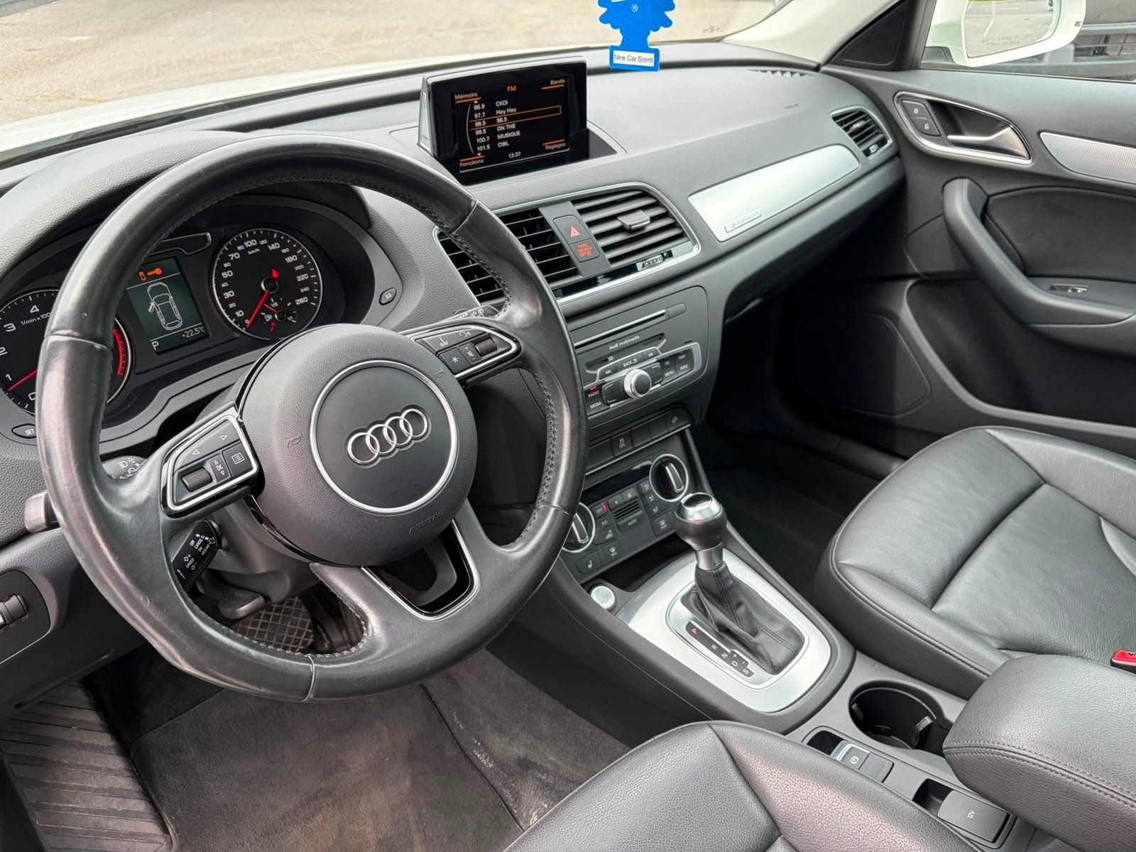 Audi Q3 2016 - Thumbnail 8